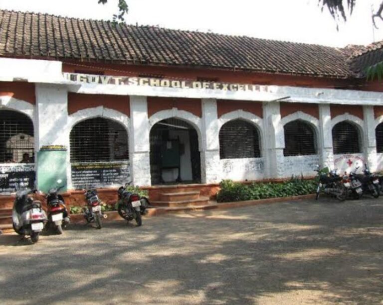 अंग्रेजो के समय का करीब 200 वर्ष विद्यालय अब अमर शहीद प्रदीप लारिया के नाम से जाना जाएगा