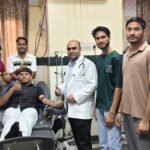 *”मैं 100 साल जियूँ या ना जियूँ, लेकिन 100 बार रक्तदान जरूर करूंगा” – डॉ. लाला आजाद* *जन्मदिन को बनाया जीवन बचाने का दिन, 21 साल की उम्र में सातवीं बार किया रक्तदान*