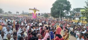 जय श्रीराम के जयघोष से गूंजा महुली, अहंकार का प्रतीक रावण धू-धू कर जला 3 IMG 20261021 WA0051