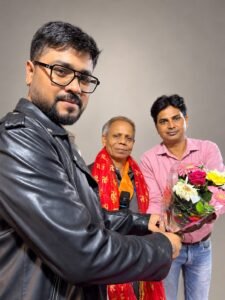 छात्र क्लब ग्रुप ने कलाकार कुमार अनुपम को किया सम्मानित, दीपावली और छठ पर स्वच्छता अभियान चलाने का निर्णय 2 IMG 20261024 WA0051
