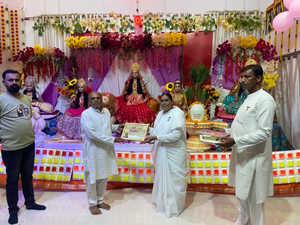 ब्रह्माकुमारी महाविद्यालय में नवरात्र महोत्सव की मनमोहक झांकी - जबलपुर, मध्य प्रदेश