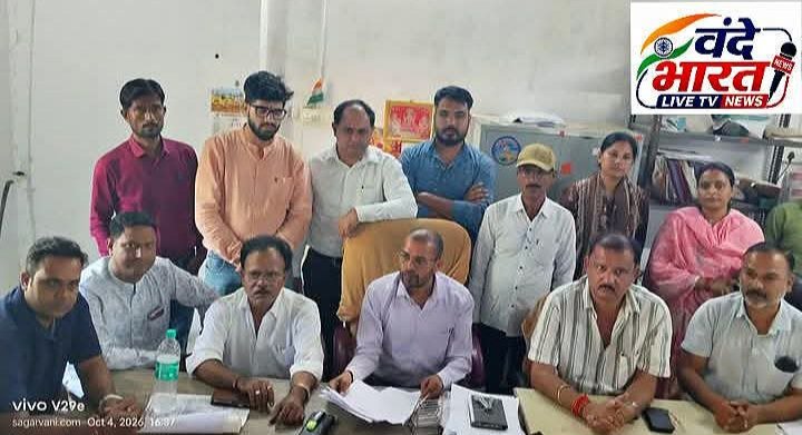 डिजिटल सुधार के दावों के बीच फंसी व्यवस्था: पटवारियों के बहिष्कार से जनता हलकान, प्रशासन और सरकार पर उठते सवाल