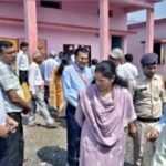 जनविश्वास शिविर में जमुनिया चिखली विद्यालय के विद्यार्थियों के प्रोजेक्ट की सराहना, आयुक्त एवं कलेक्टर ने बढ़ाया उत्साह