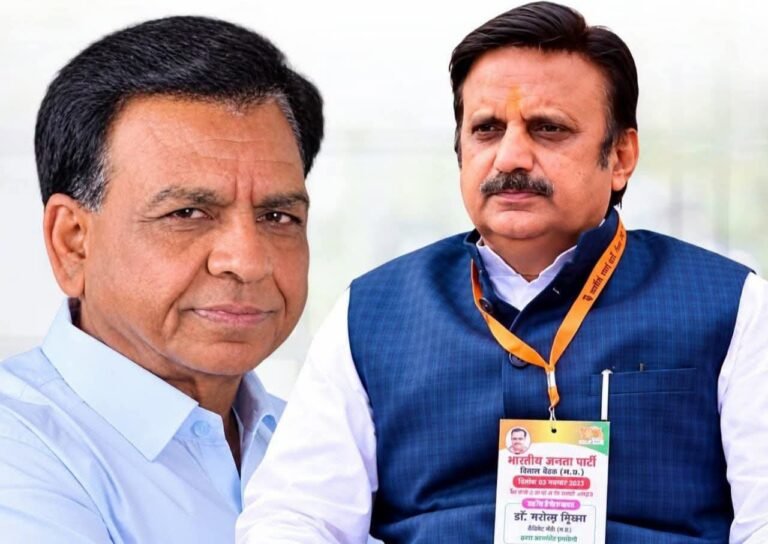 दोनों डिप्टी CM ने मांगी नई हाइब्रिड इनोवा; वित्त विभाग बोला- पुराने वाहनों की मरम्मत कराकर काम चलाएं