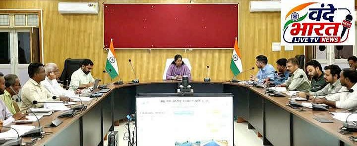 काम में देरी करने वाले ठेकेदारों को नोटिस जारी करने तथा पेनल्टी लगाने के सख्त निर्देश