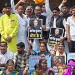 कांग्रेस पार्टी के जिला अध्यक्ष नीरज त्रिपाठी के नेतृत्व जिला कांग्रेस कमेटी ने जिलाधिकारी के माध्यम से राष्ट्रपति संबंधित ज्ञापन भेजा।