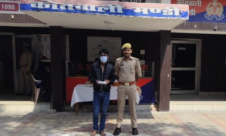 सहारनपुर | ऑपरेशन सवेरा का बड़ा एक्शन: सहारनपुर में 2 नशा तस्कर गिरफ्तार, 244 ग्राम अवैध चरस बरामद 2 WhatsApp Image 2026 10 02 at 1.16.06 PM