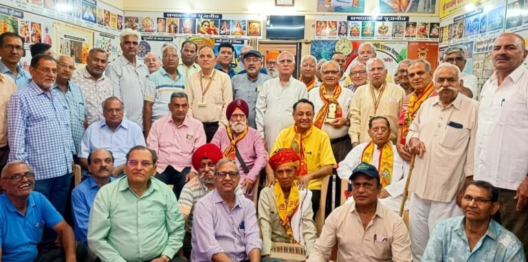 केन्द्रीय वरिष्ठ नागरिक महासमिति द्वारा गांधी-शास्त्री जयंती एवं अंतर्राष्ट्रीय वरिष्ठ नागरिक दिवस पर समारोह आयोजित