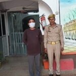 सहारनपुर के देवबंद में पुलिस की बड़ी कार्रवाई! पुराने मुकदमे में वारंटी आसिफ गिरफ्तार, कोला बस्ती से दबिश के दौरान पकड़ा गया**